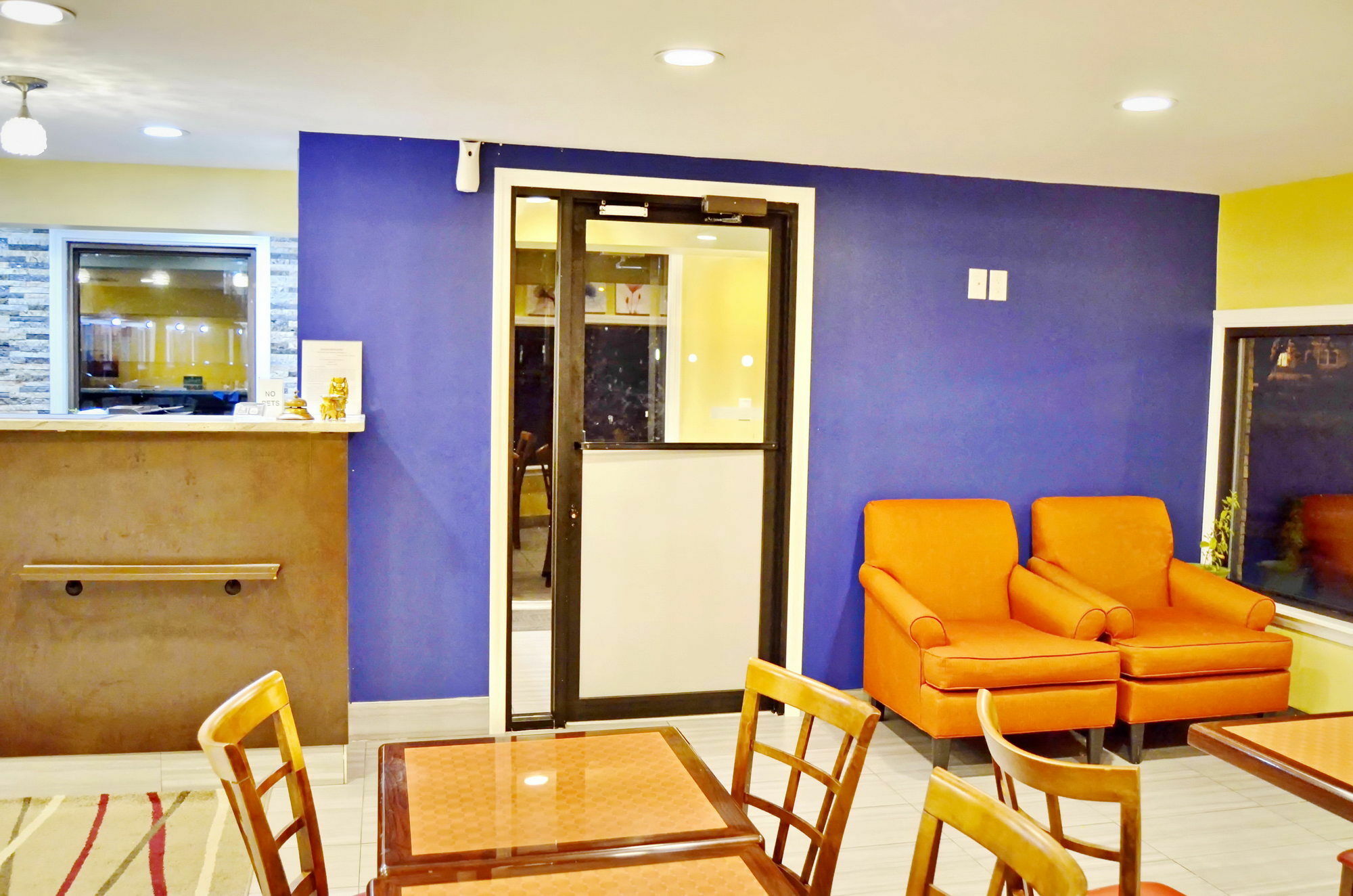 Flagship Inn & Suites Ґротон Екстер'єр фото